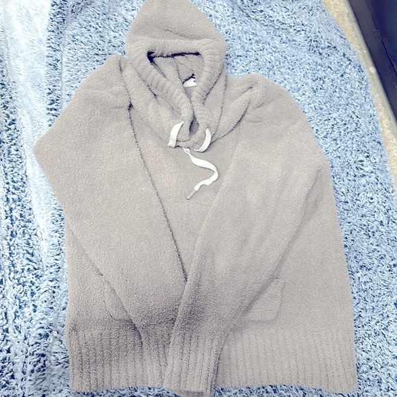 Ugg fur hoodie sweater with pocket xs - Picture 1 of 5
